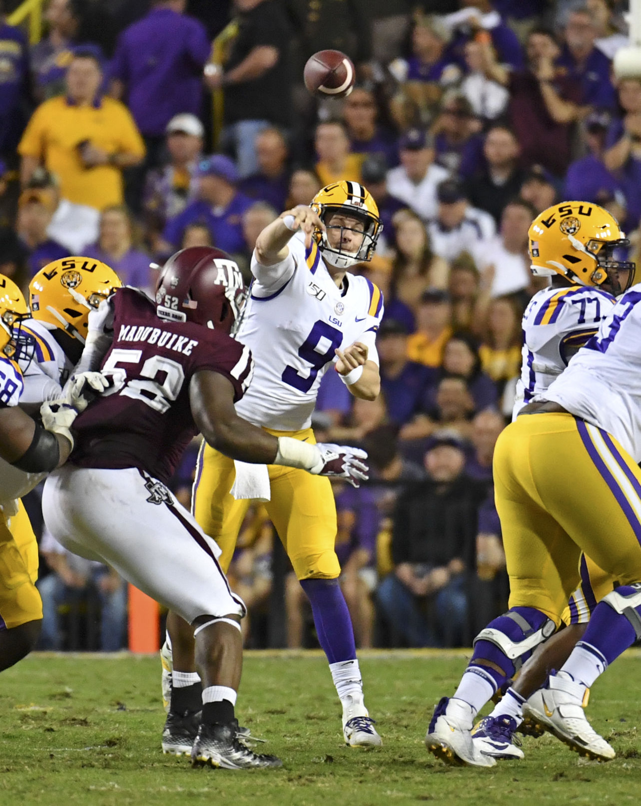 BR.lsutexasammain.120119 HS 927.JPG